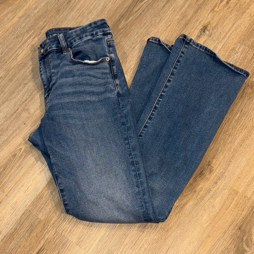 American Eagle Classic Dark Wash Straight Leg Jeans - Blue